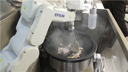 China News: AI robot restaurant begins trial operations in east China's Hangzhou