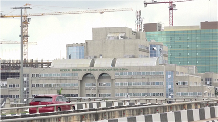 International News: Nigeria targets state asset sales to attract investment