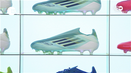 DW's Made in Germany: Hi-tech football boots