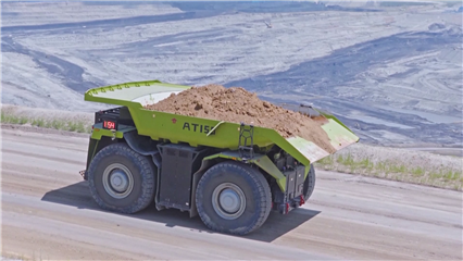China News: China's homegrown 100-ton-class driverless electric mining truck enters service